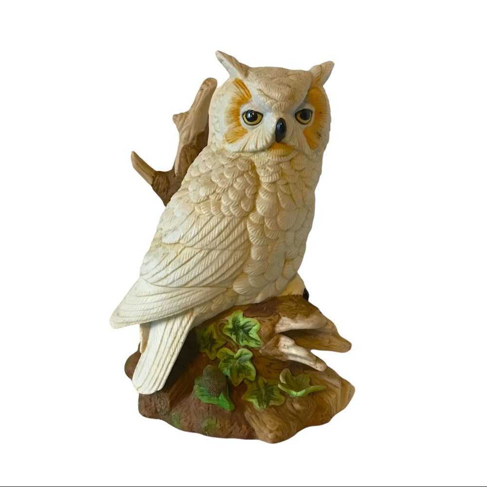 VTG 1984 Royal Crown Arnart Imports J Byron Porcelain Bisque Owl Figurine KS21